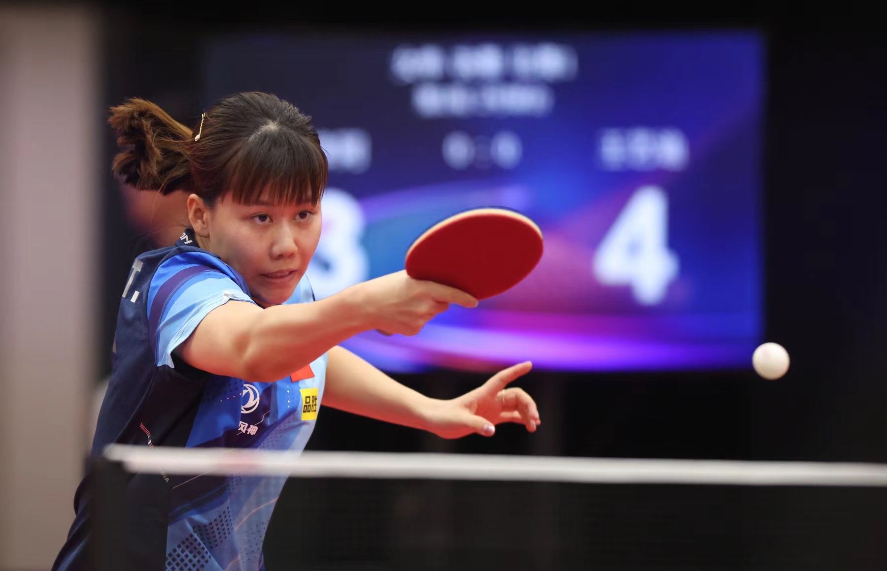 比赛中以 比赛中以