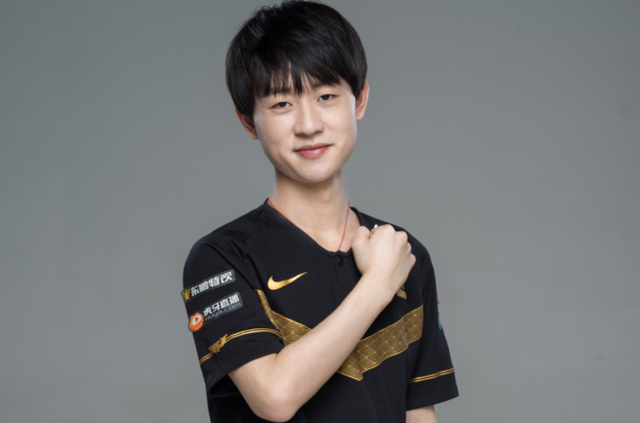 以增强球队 以增强球队