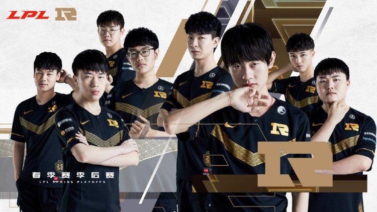 赛中的扣杀 赛中的扣杀