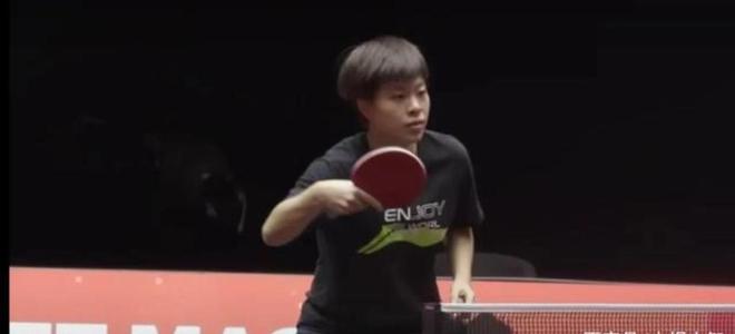 球迷们不仅 球迷们不仅