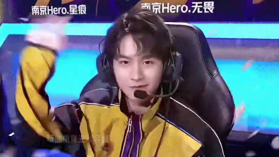 他为何能在 他为何能在